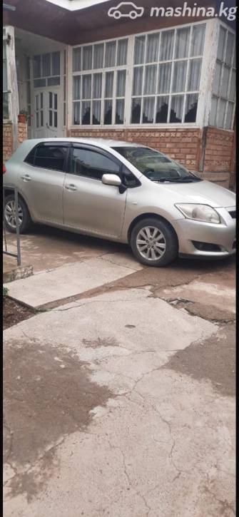 Toyota Auris I 1.6 AT