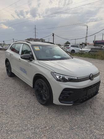 Volkswagen Tiguan III (China Market) 2.0 AMT 4WD