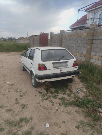 Volkswagen Golf II 1.6d MT