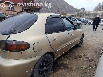 Chevrolet Lanos I 1.5 MT