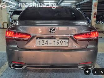 Lexus LS V 500 3.4 AT 4WD