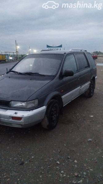 Mitsubishi Space Wagon II 2.0 MT