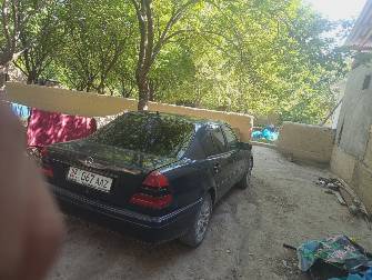 Mercedes-Benz C-Класс I (W202) 180 1.8 MT