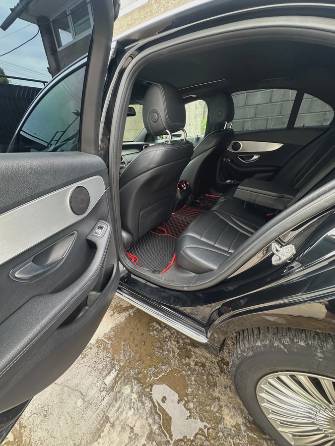Mercedes-Benz C-Класс IV (W205) 300 9G-TRONIC 2.0 AT 4WD