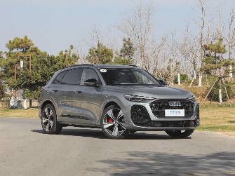 Audi Q5 II (FY) Рестайлинг 50 TFSI e 2.0hyb AMT 4WD