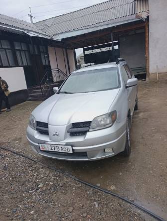Mitsubishi Outlander I 2.0 MT 4WD