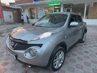 Nissan Juke I 1.6 CVT