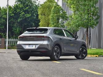 Changan Deepal S05 1.5hyb AT