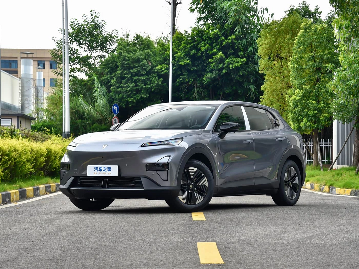 Changan Deepal S05 1.5hyb AT