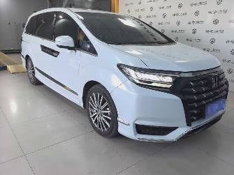 Honda Elysion (China Market) II Рестайлинг 2 2.0hyb CVT