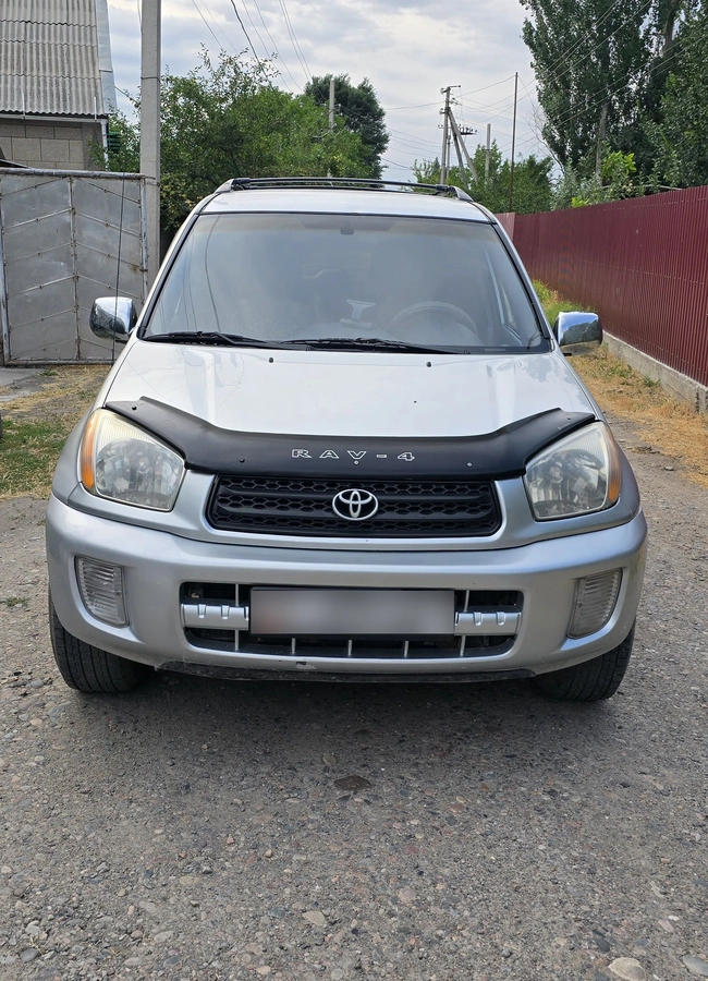 Toyota RAV4 II (XA20) 2.0 AT