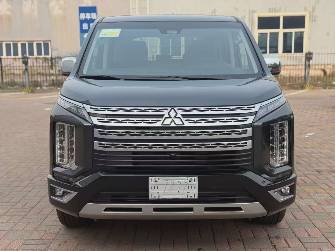 Mitsubishi Delica V 2.3d CVT 4WD