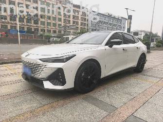 Changan UNI-V 1.5 AMT