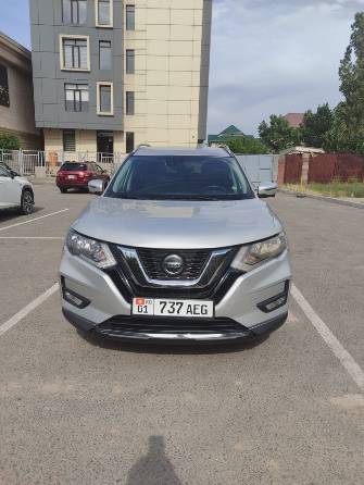 Nissan Rogue II Рестайлинг 2.5 AT 4WD