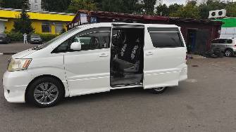 Toyota Alphard I 3.0 AT