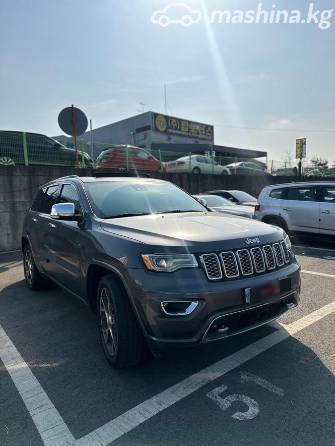 Jeep Grand Cherokee IV (WK2) Рестайлинг 3.6 AT 4WD