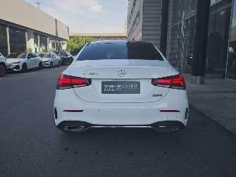 Mercedes-Benz A-Класс IV (W177) 180 1.3 MT