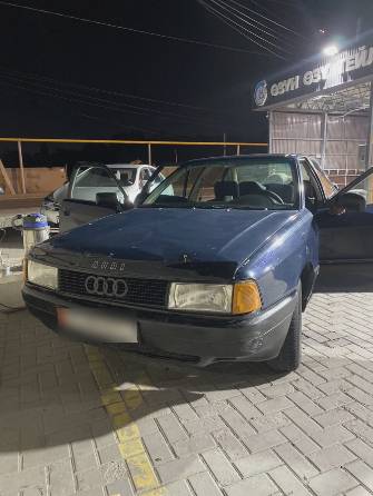 Audi 80 IV (B3) 1.8 MT