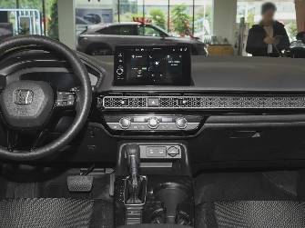 Honda Integra V 1.5 CVT