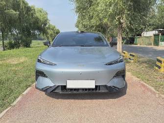 Geely Galaxy E8 620 Electro AT 4WD