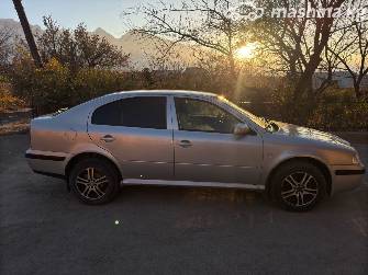 Skoda Octavia I (A4) Рестайлинг 1.6 MT