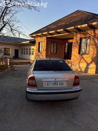 Skoda Octavia I (A4) Рестайлинг 1.6 MT