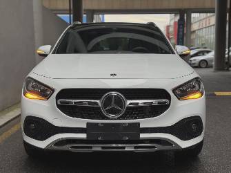 Mercedes-Benz GLA II (H247) 180 1.3 AMT