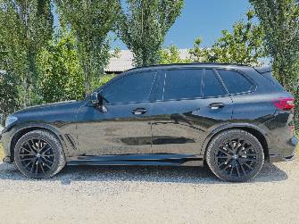 BMW X5 IV (G05/G18) M50i 4.4 AT 4WD