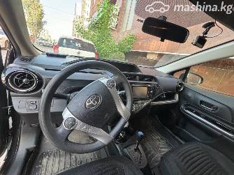 Toyota Prius c I Рестайлинг 1.5hyb AT