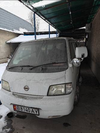 Nissan Vanette IV 1.8 AT