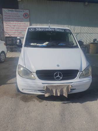 Mercedes-Benz Vito II (W639) 115 CDI L3 2.2d MT