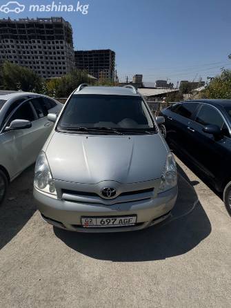 Toyota Corolla Verso I Рестайлинг 1.8 AT