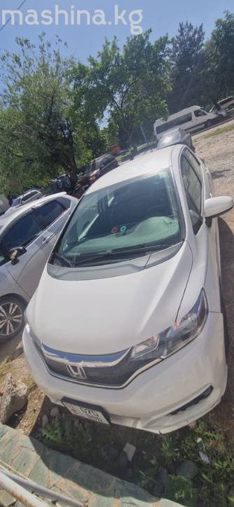 Honda Fit III Рестайлинг 1.5 CVT