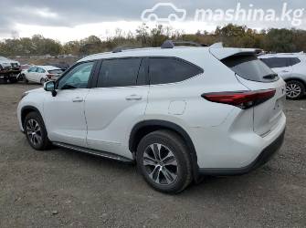 Toyota Highlander IV (U70) 2.4 AT 4WD