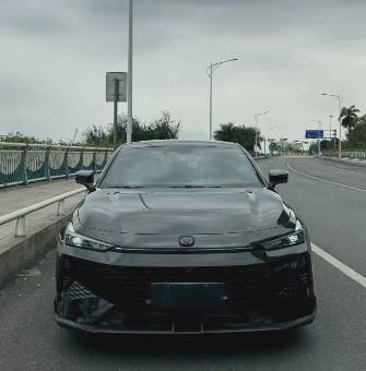 Changan UNI-V 1.5 AMT