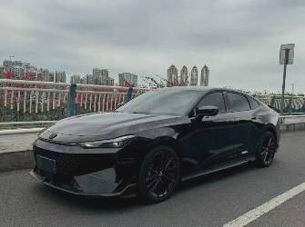 Changan UNI-V 1.5 AMT