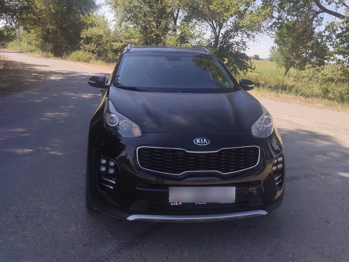 Открыть фото Kia Sportage IV 2.0d AT