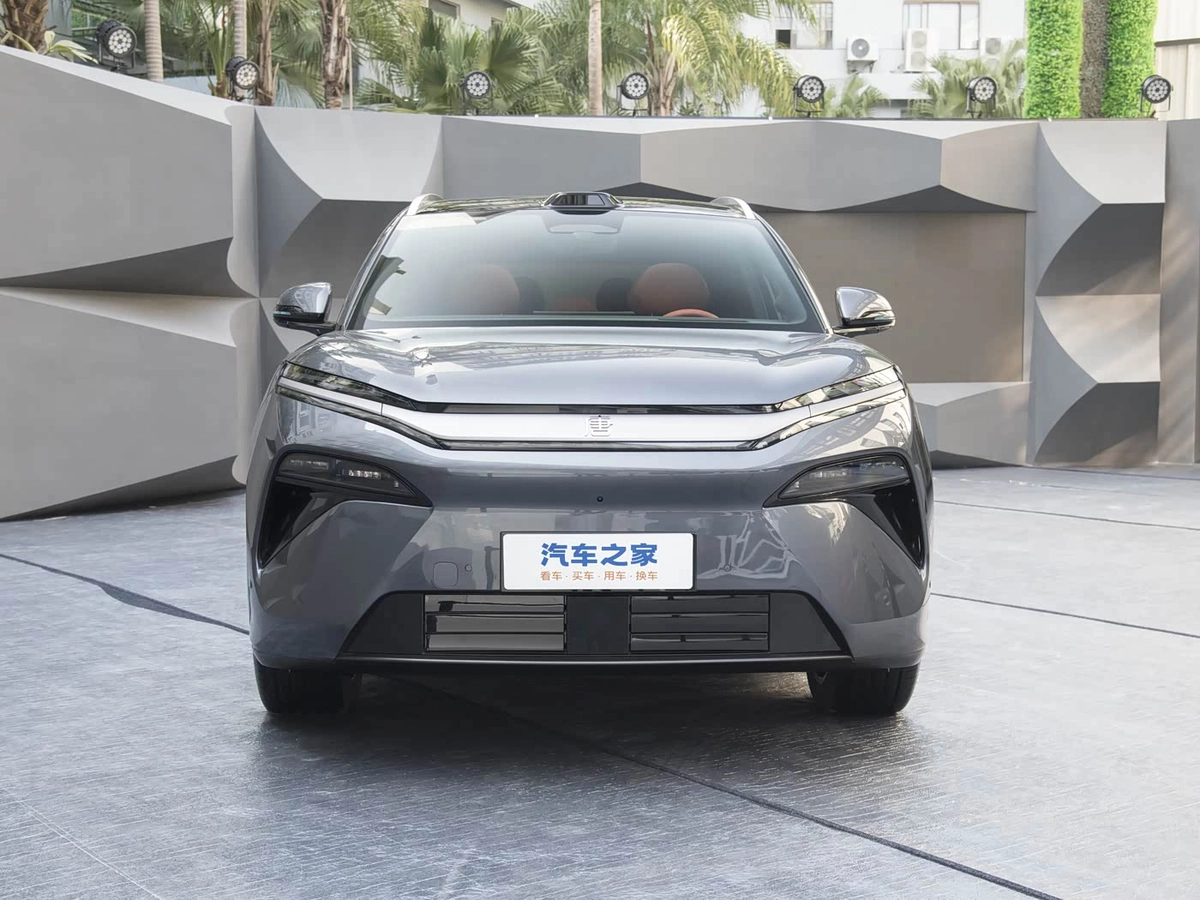 BYD Tang II Рестайлинг Electro AT 4WD