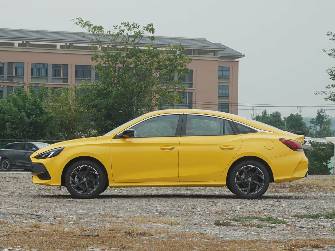 MG 5 II 1.5 CVT
