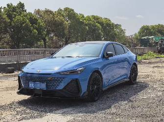 Changan UNI-V 1.5 AMT