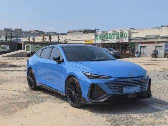 Changan UNI-V 1.5 AMT