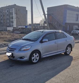 Toyota Yaris II 1.5 AT