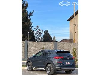 Hyundai Tucson III Рестайлинг 2.4 AT 4WD