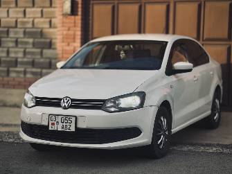 Volkswagen Polo V 1.6 AT
