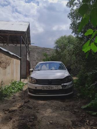 Volkswagen Polo V Рестайлинг 1.6 AT