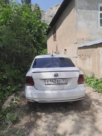 Volkswagen Polo V Рестайлинг 1.6 AT
