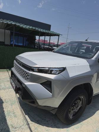 Toyota Hilux VIII Рестайлинг 2.8d MT 4WD