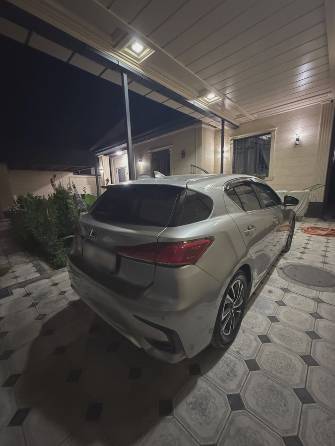 Lexus CT I Рестайлинг 2 200h 1.8hyb CVT