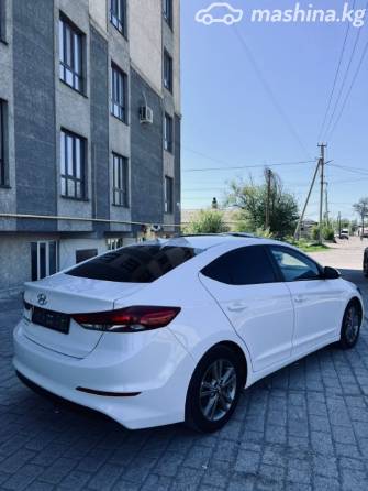 Hyundai Elantra VI (AD) 2.0 AT