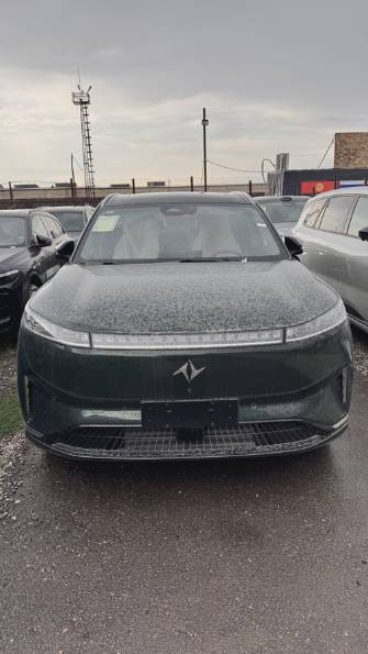 Dongfeng eπ 008 82.28 kWh 1.5hyb AT 4WD